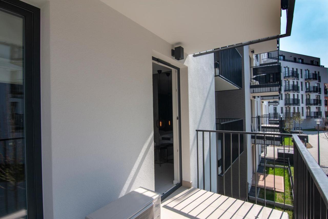 El Apartments - Aries Posen Exterior foto