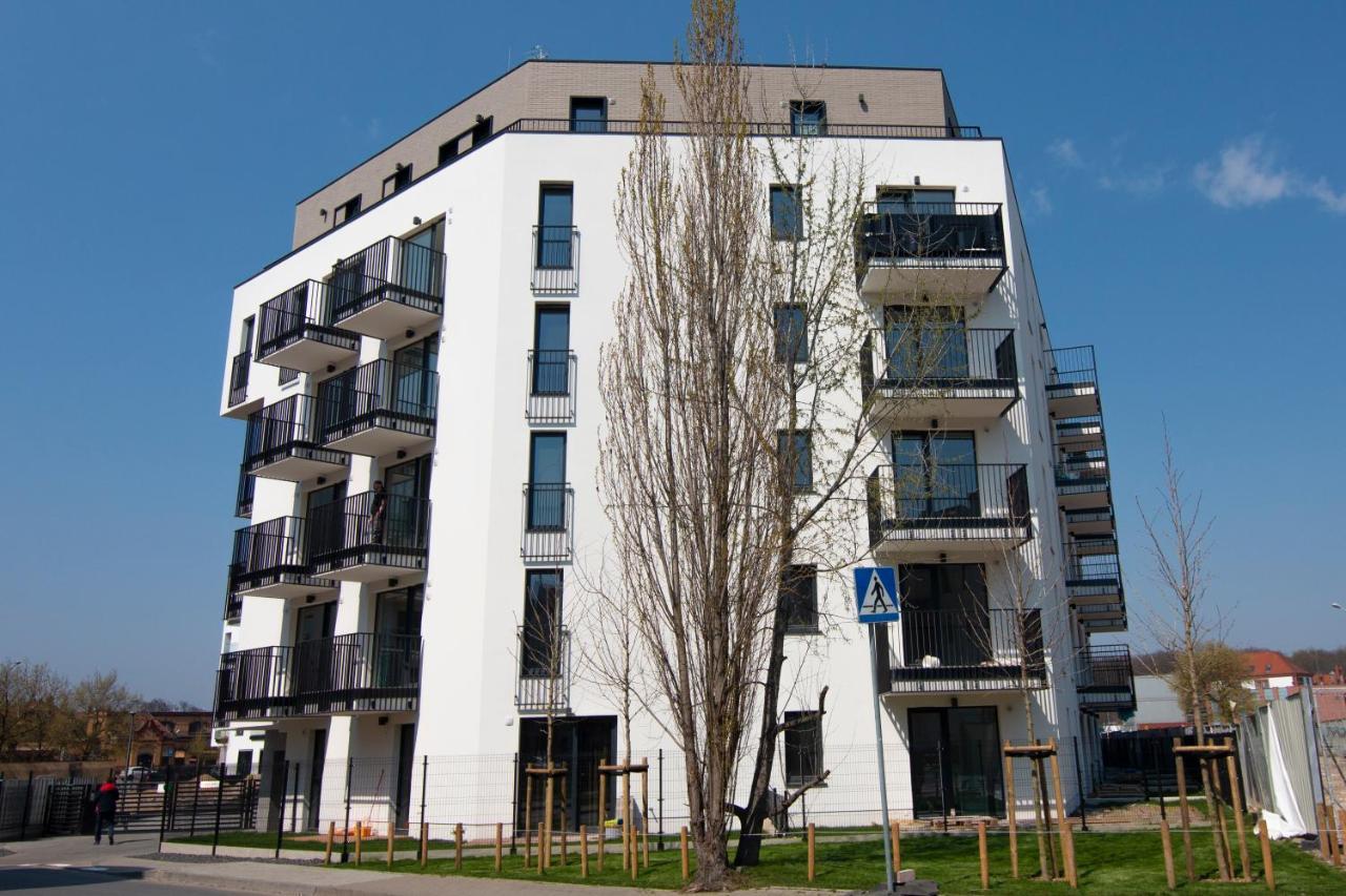 El Apartments - Aries Posen Exterior foto